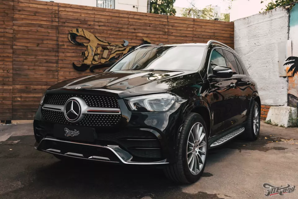 Химчистка салона для Mercedes GLE 400d